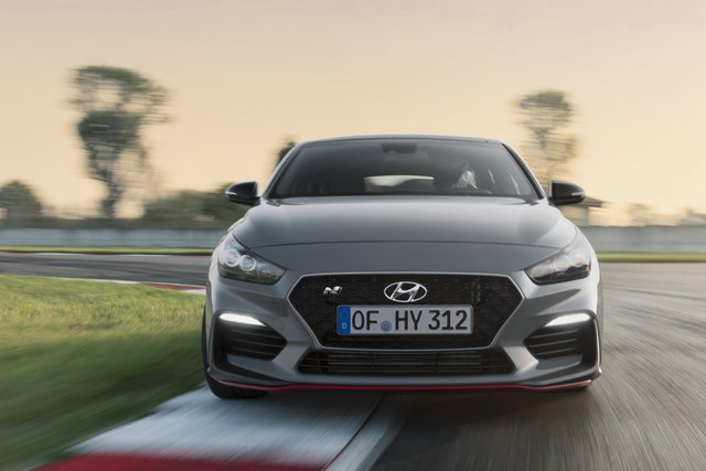 hyundai i30 fastback n 2018 09 07