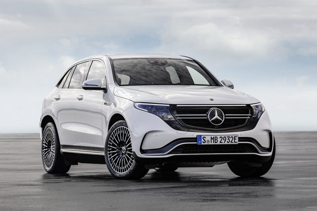mercedes eqc 2018 09 33