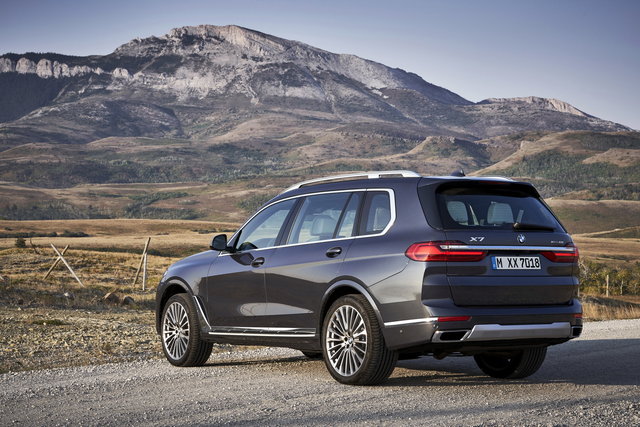 bmw x7 2018 10 25