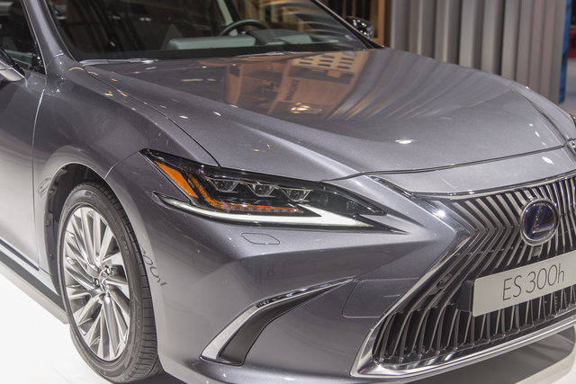 lexus es parigi 2018 5