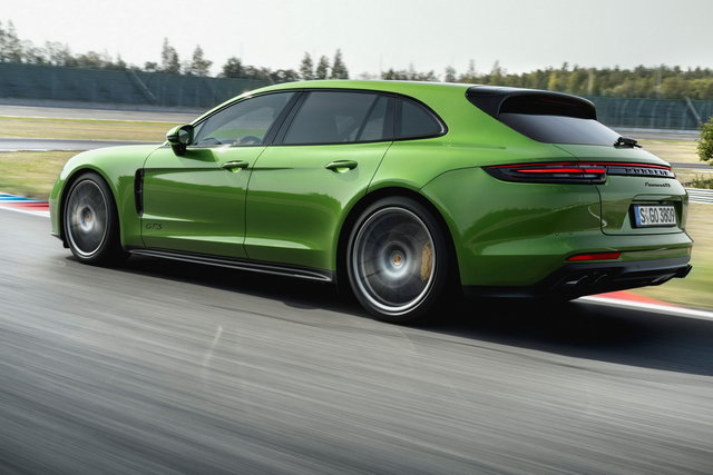 porsche panamera gts 09