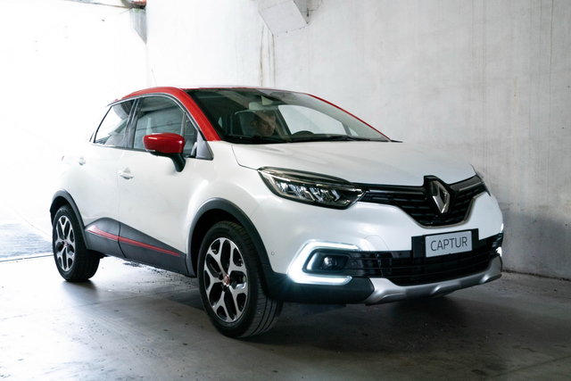 renault captur garage italia tokyo 15