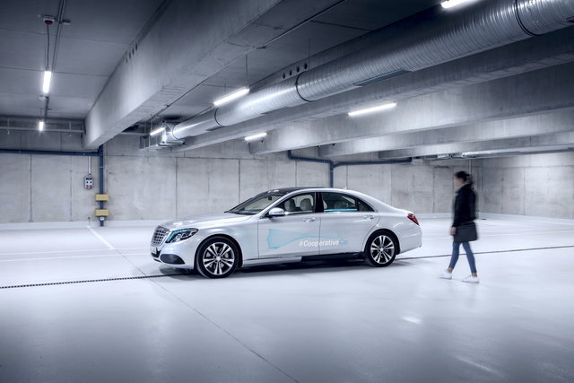 mercedes guida autonoma pedoni 03