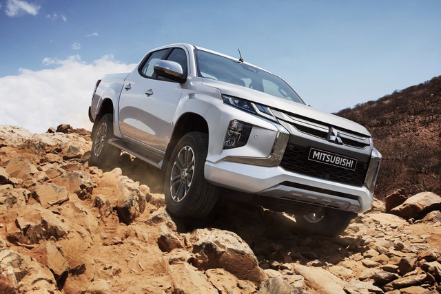 mitsubishi l200 restyling 2018 11 15