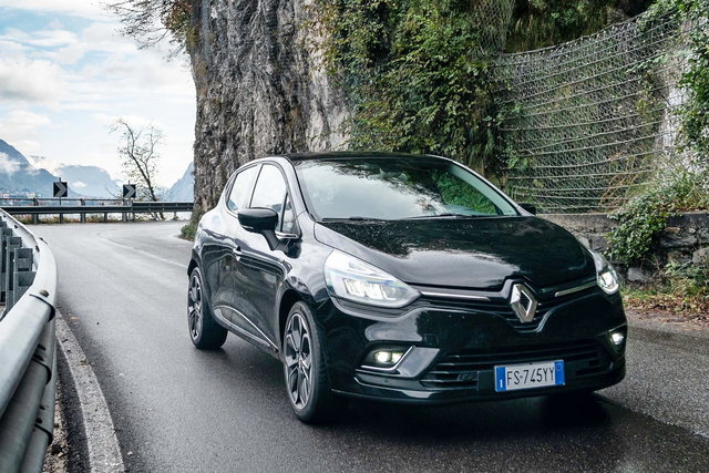 renault clio moschino 13