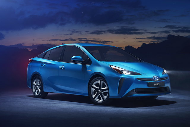toyota prius 4wd 8