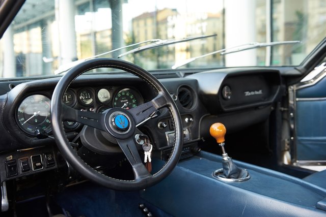 maserati indy 4