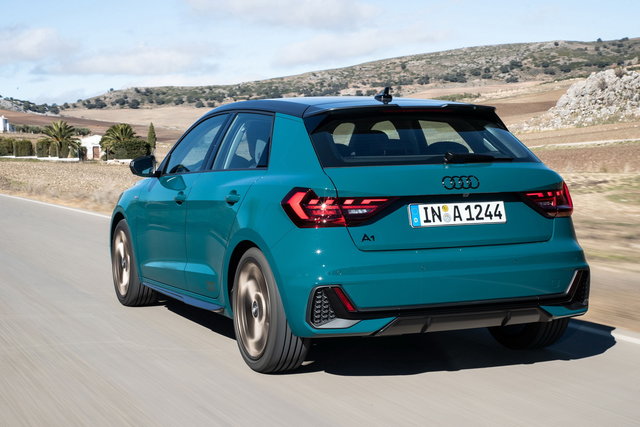 audi a1 sportback 25 tfsi 3