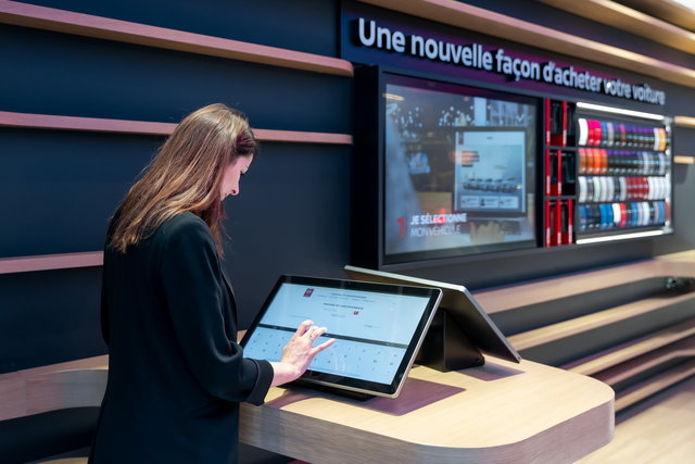 concessionaria nissan city hub leaf 13