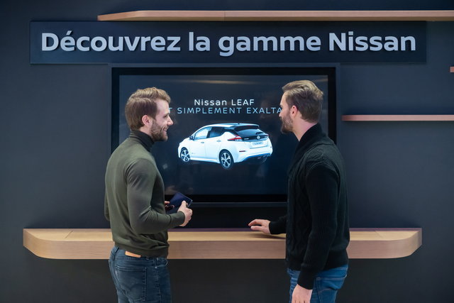 concessionaria nissan city hub leaf 18