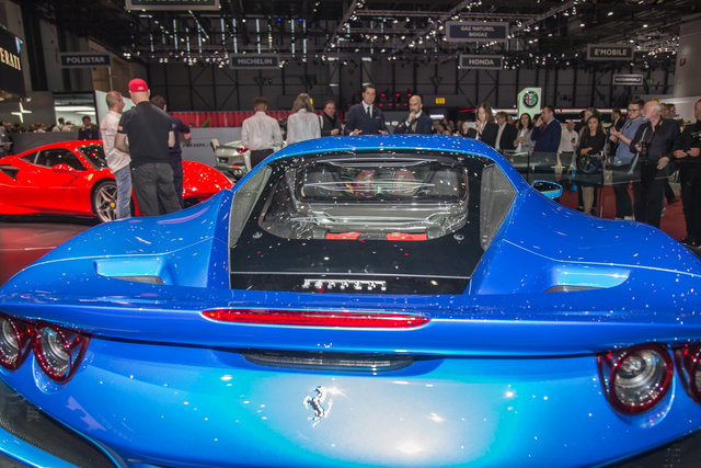ferrari f8 tributo 1 13