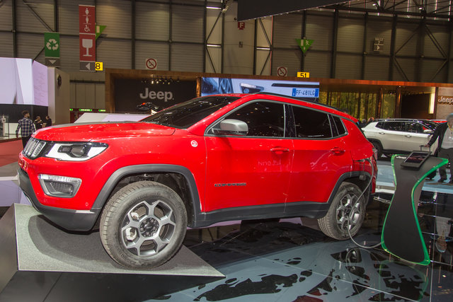 jeep compass ibrida ginevra 2019 4