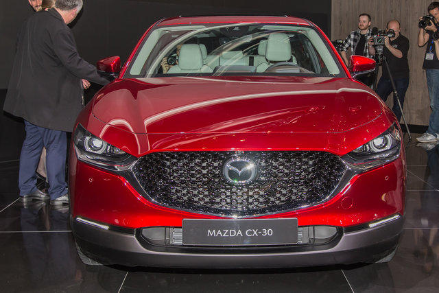 mazda cx 30 ginevra 2019 5