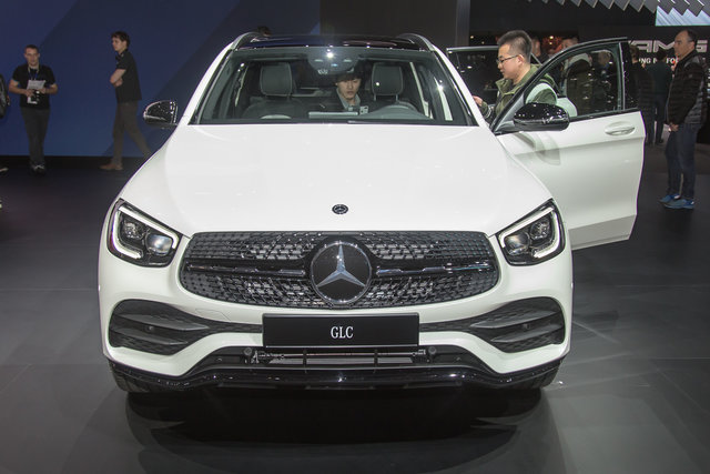 mercedes glc ginevra 2019 2