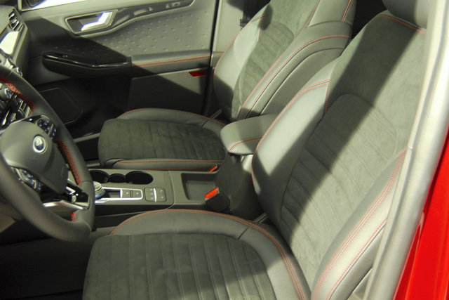 ford kuga 2020 anteprima 11