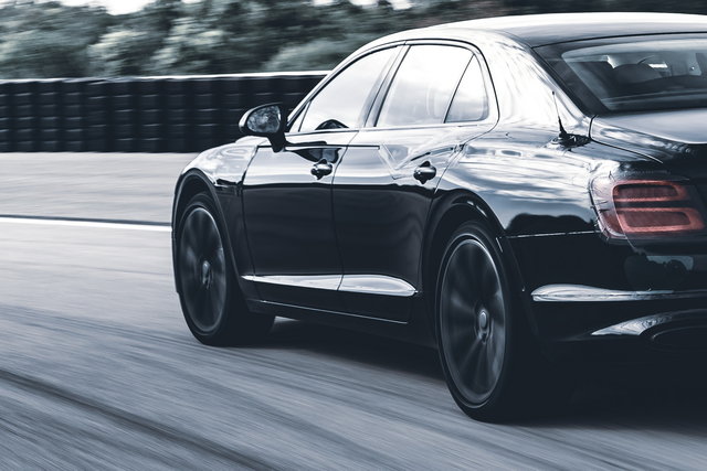 bentley flying spur 2019 spy 5