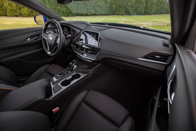 cadillac ct4 v 1