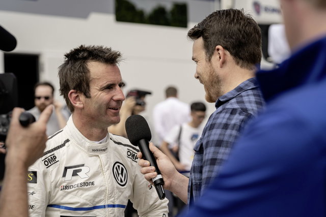 volkswagen id r nurburgring 4
