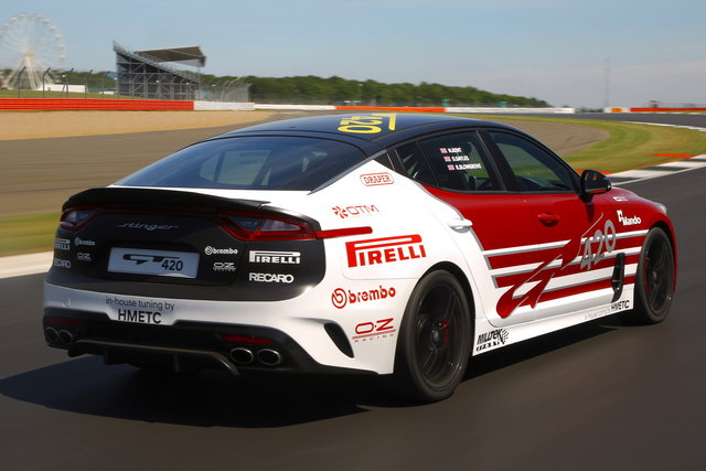 kia stinger gt420 18