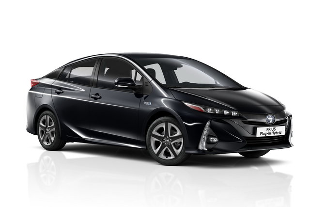 toyota prius plug in 2019 2