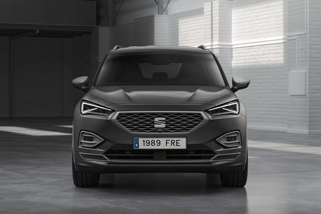 seat tarraco fr phev concept car 03
