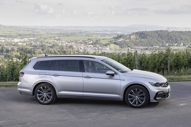 volkswagen passat gte 2019 08 10