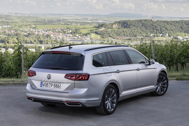 volkswagen passat gte 2019 08 11