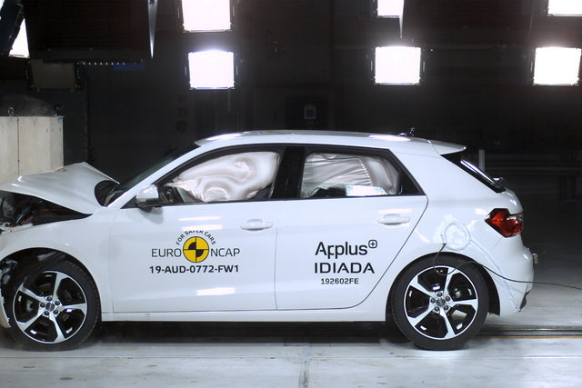 crash test euro ncap 2019 09 32