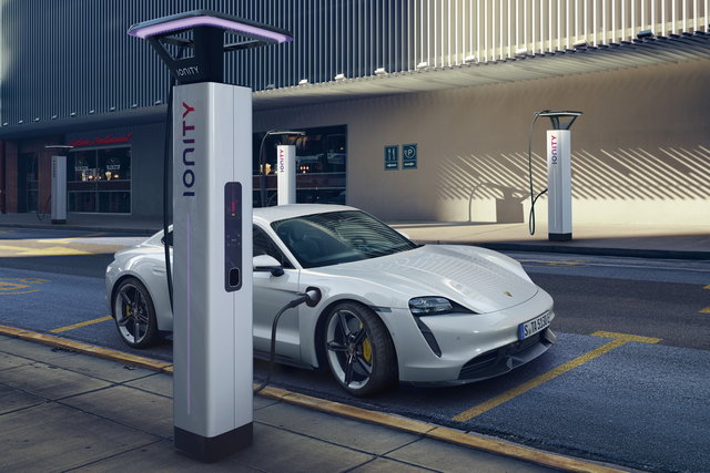 porsche taycan 2019 09 08