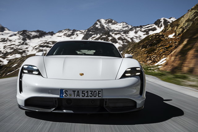 porsche taycan 2019 09 12