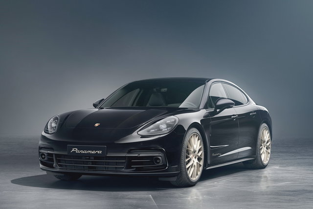 porsche panamera 10 years 7