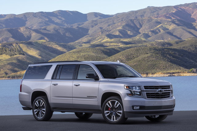 chevrolet suburban 2019 3