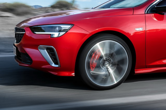 opel insignia gsi 2020 11