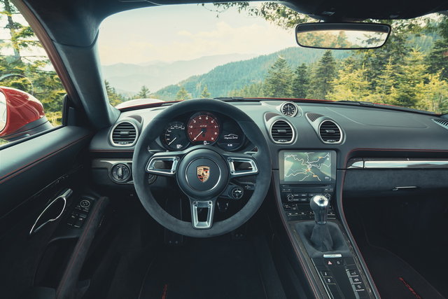 porsche 718 cayman gts 40 3