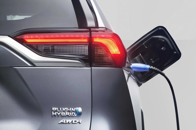 toyota rav4 plug in 2020 01 08