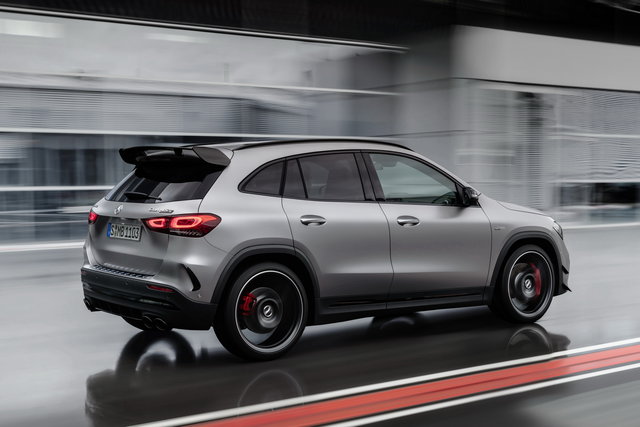 mercedes amg gla 45 2020 02 09