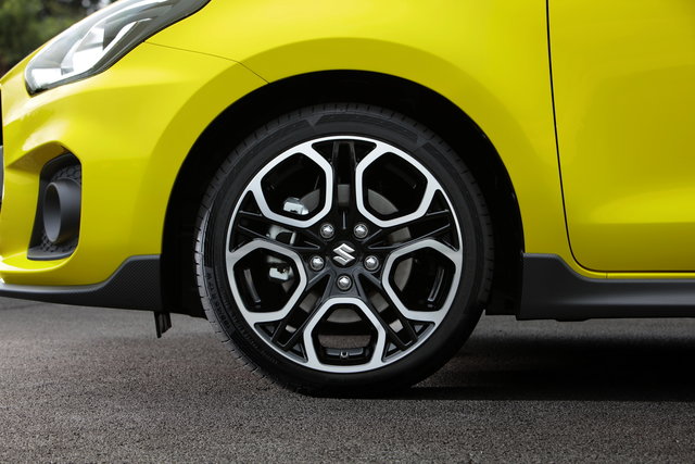 suzuki swift sport 2020 05