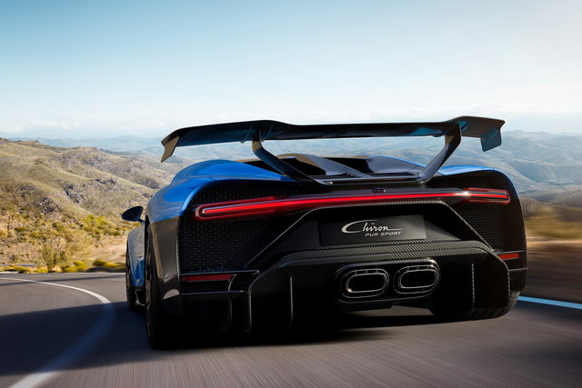 bugatti chiron pur sport 2020 11