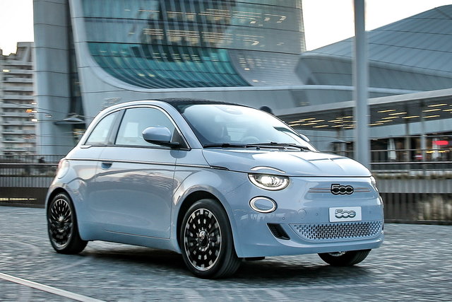 nuova fiat 500 e 2020 12