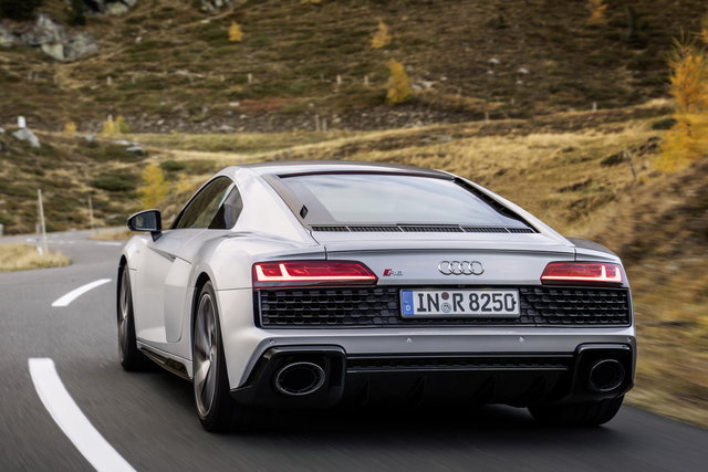 audi r8 v10 rwd 2020 04 03