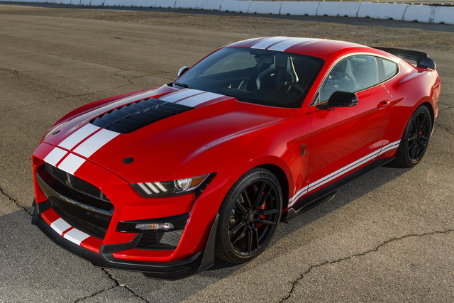 ford mustang 2020 04 10