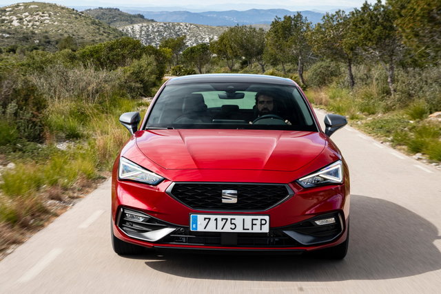 seat leon 2020 04 varie 03