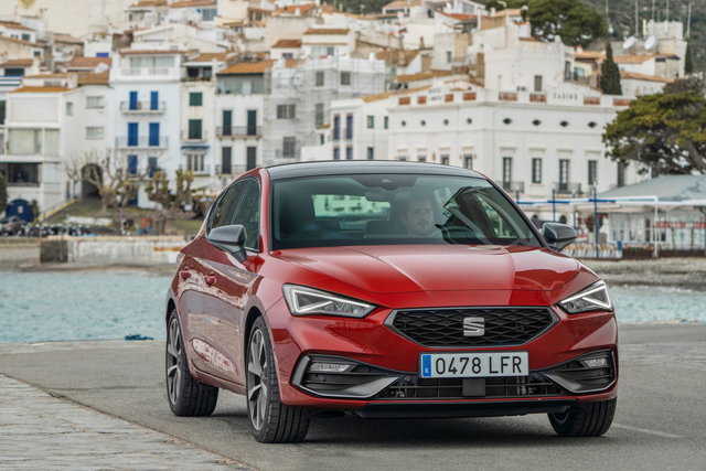 seat leon 2020 04 varie 08