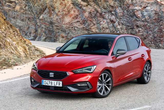 seat leon 2020 04 varie 16