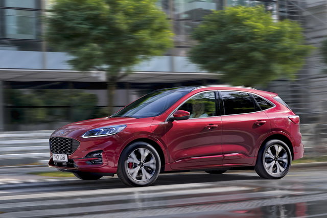 ford kuga st line phev 03