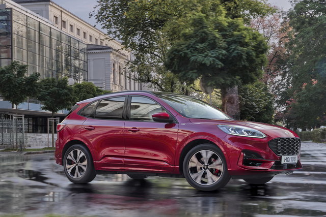 ford kuga st line phev 05