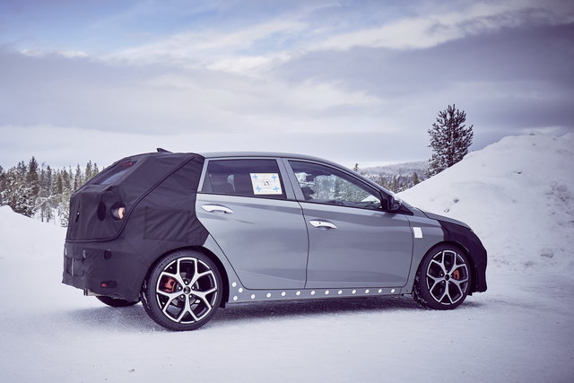 hyundai i20 n teaser 9