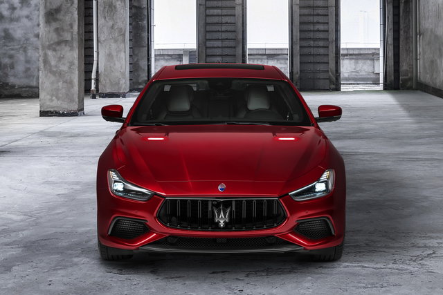 maserati ghibli trofeo 02