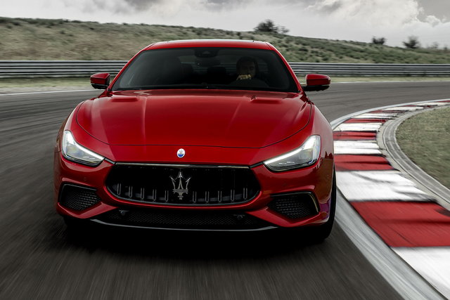 maserati ghibli trofeo 12
