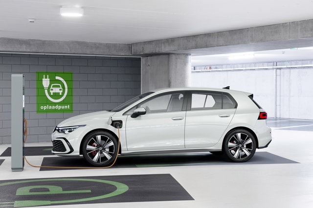 volkswagen golf gte 2020 08 01